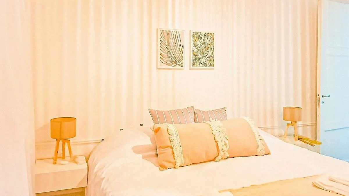 Hermoso Departamento N2 En Pleno Centro De Mendoza, Ubicacion Premium, Estacionamiento Gratis 0*, Mendoza Argentine